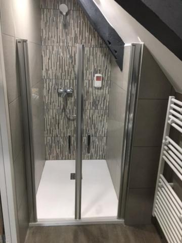 Hotel Le Relais Saint-Quentin-les-Anges Zewnętrze zdjęcie